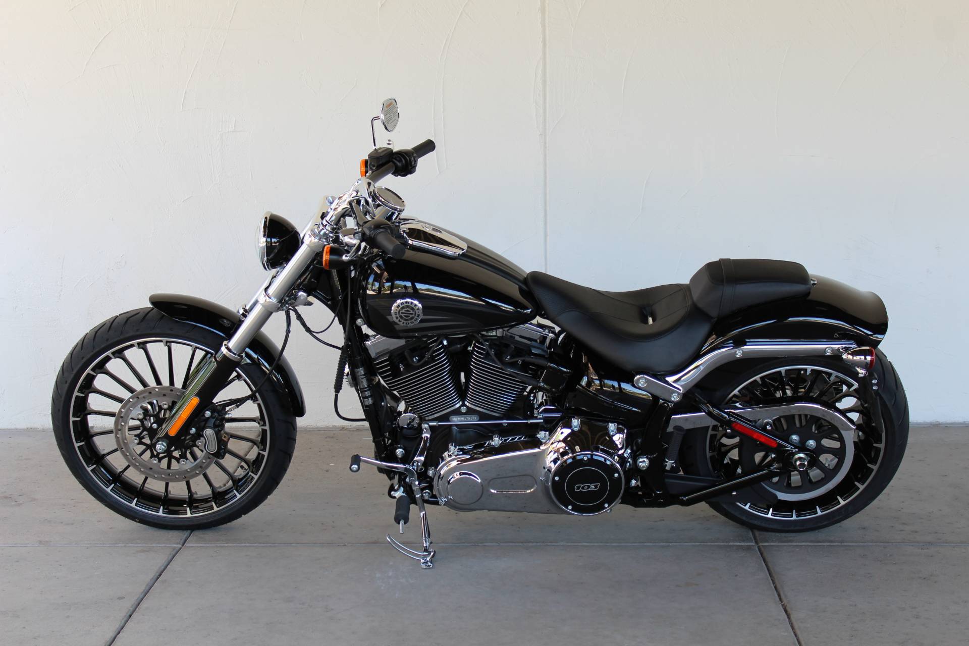 2017 Harley-Davidson Breakout® Motorcycles Apache Junction Arizona ... 2017 Harley-Davidson Breakout® Motorcycles Apache Junction Arizona ...