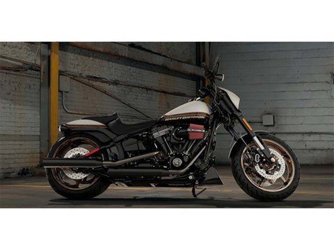 2016 Harley-Davidson CVO™ Pro Street Breakout® in Carroll, Ohio