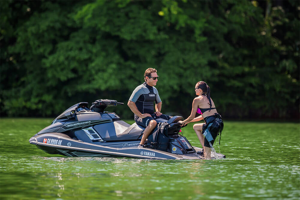 2017 Yamaha FX Cruiser HO® in Brookfield, Wisconsin
