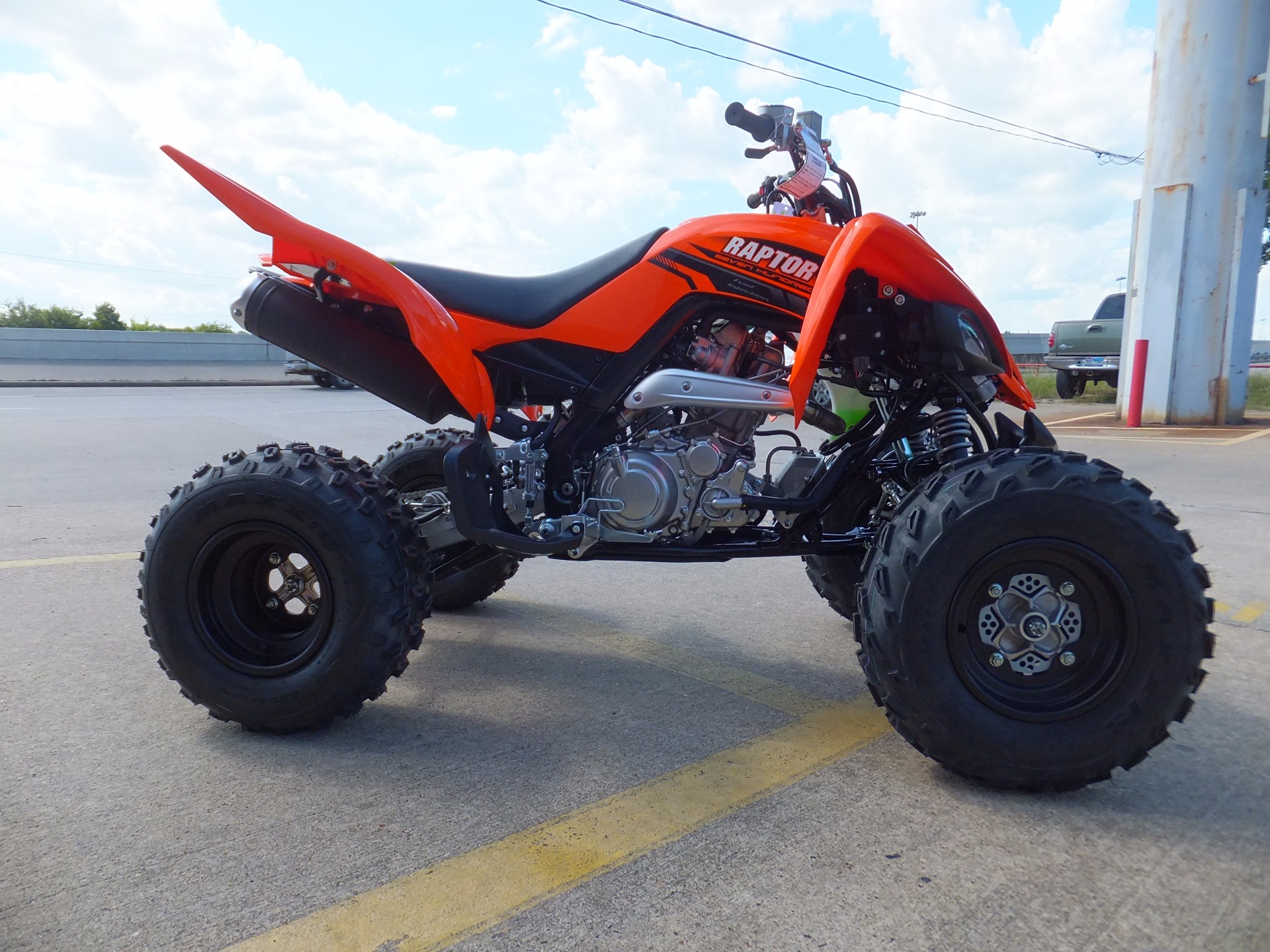 Yamaha Raptor 700r Custom